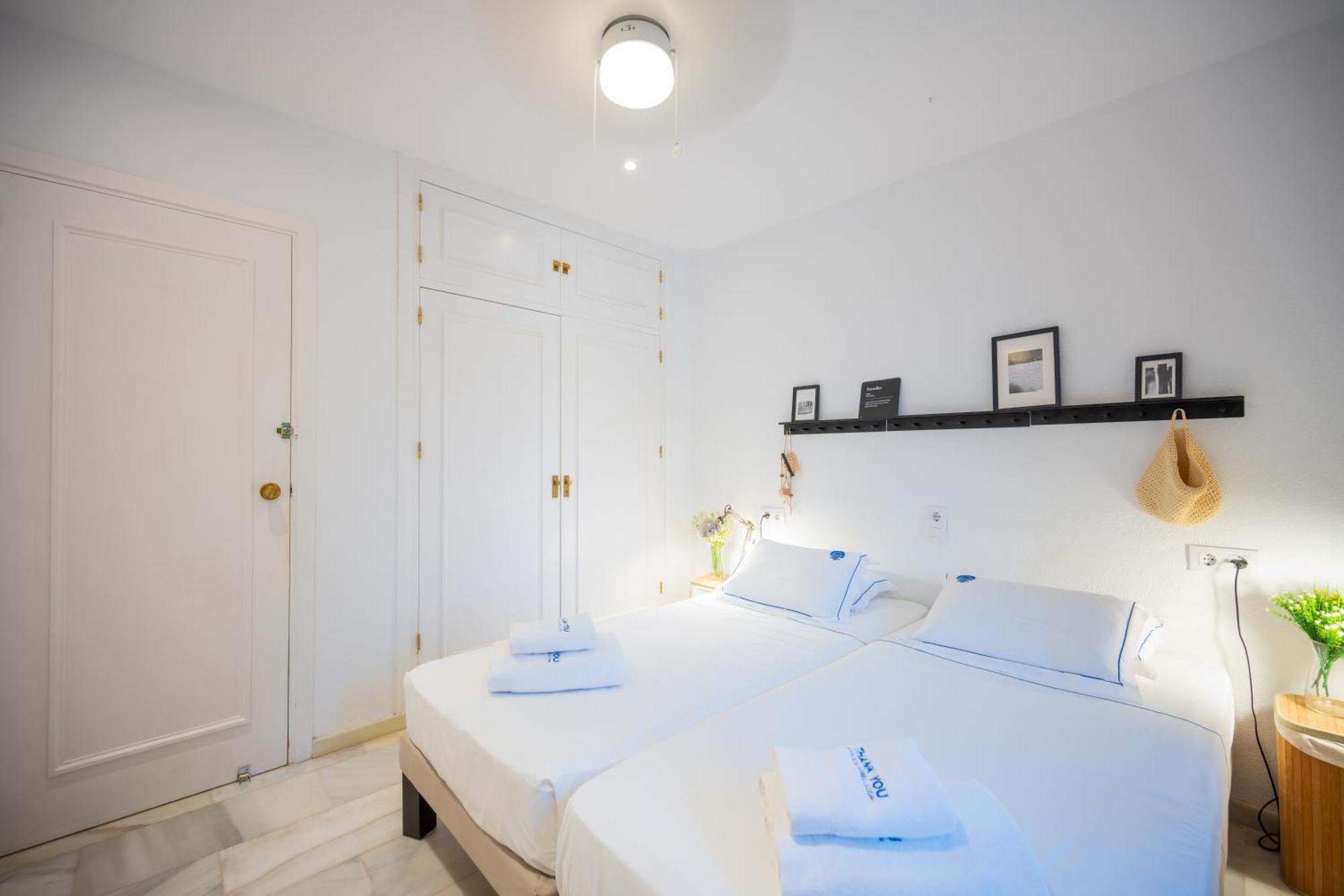 Typical Beach House Las Chapas Playa With Heated Pool Marbella Exterior foto